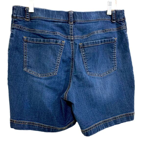 Croft & Barrow Shorts Women’s Sz 10 Blue Classic Fit Stretch High Rise 6” Inseam - Picture 2 of 13